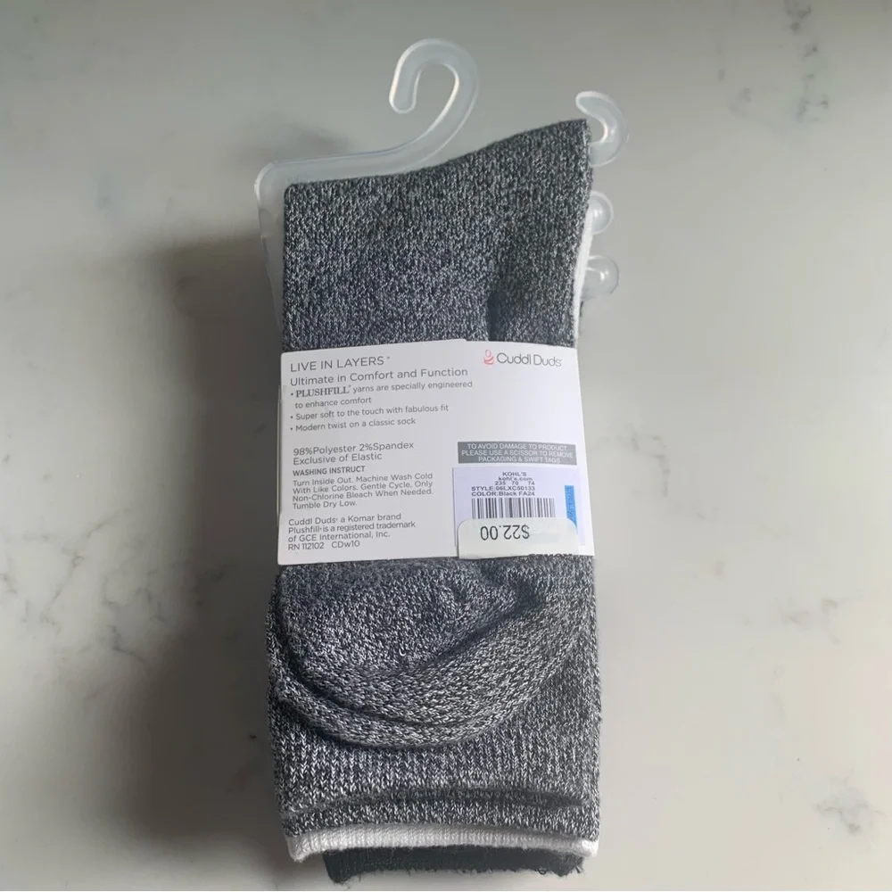 Cuddl Duds Women’s Plushfill 3 Pavk Crew Socks